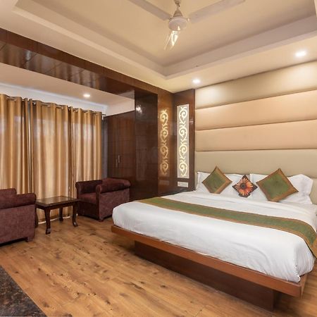 Hotel 30 Degree North Mussoorie Exteriér fotografie