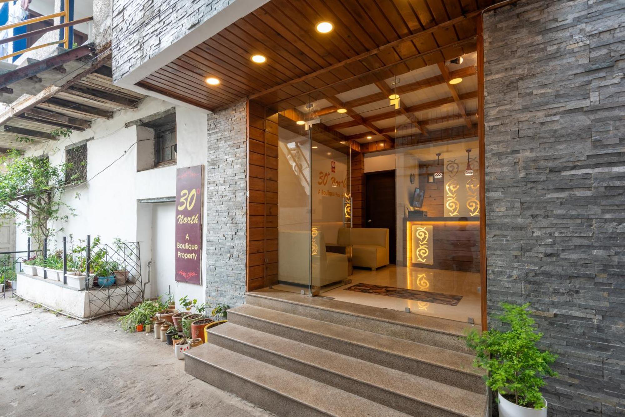 Hotel 30 Degree North Mussoorie Exteriér fotografie